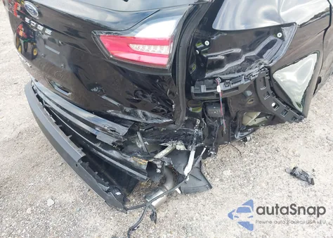 2021 Ford Edge Titanium z USA, uszkodzony, nr VIN 2FMPK3K96MBA18251